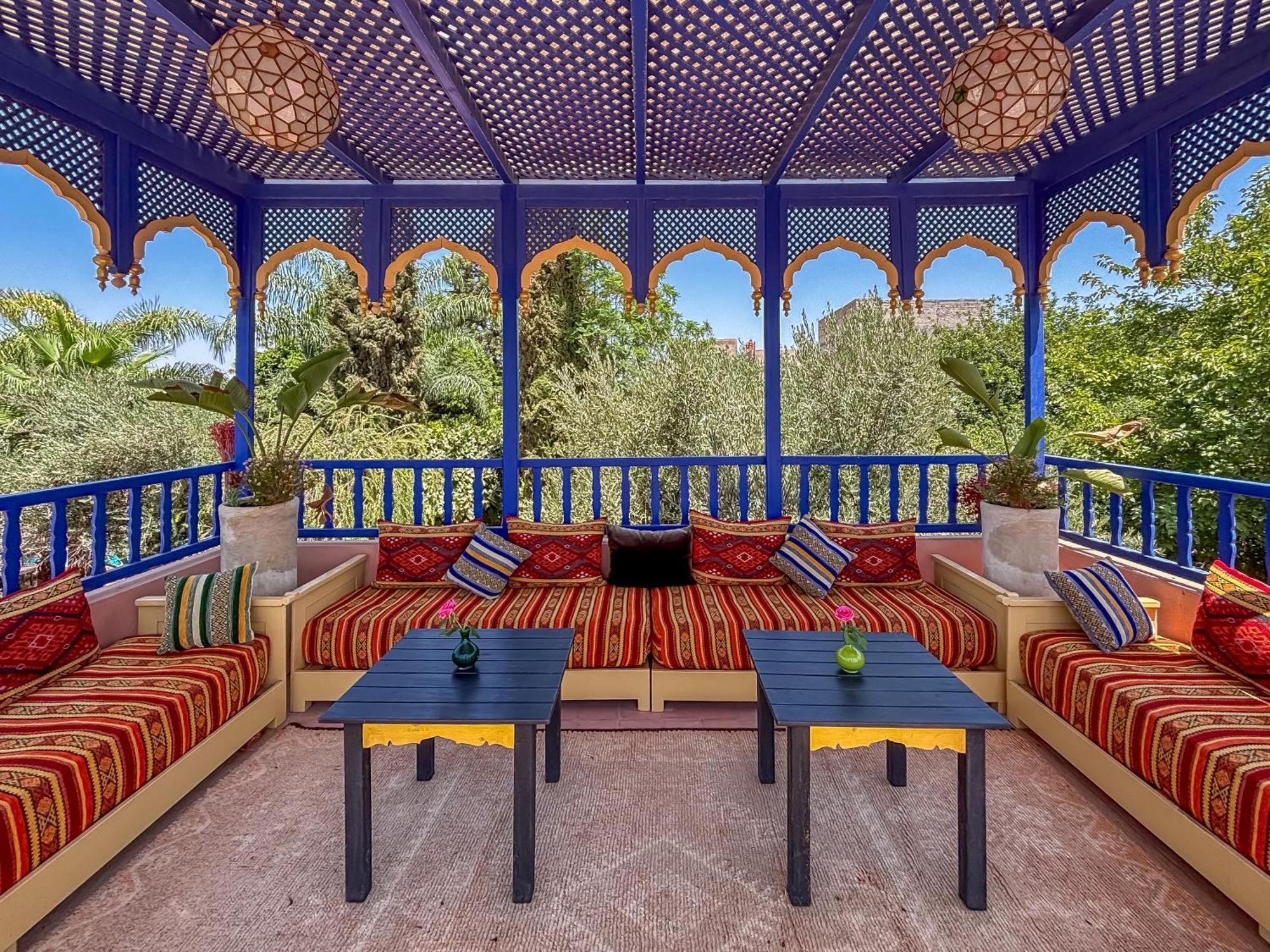 Bed and Breakfast Le Bleu House Sidi Abdallah Ghiat Exterior foto
